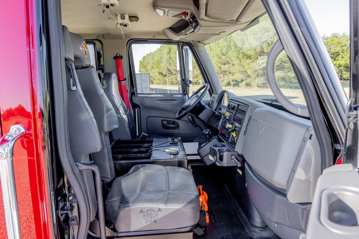Pierce Contender 2010 - Image 103