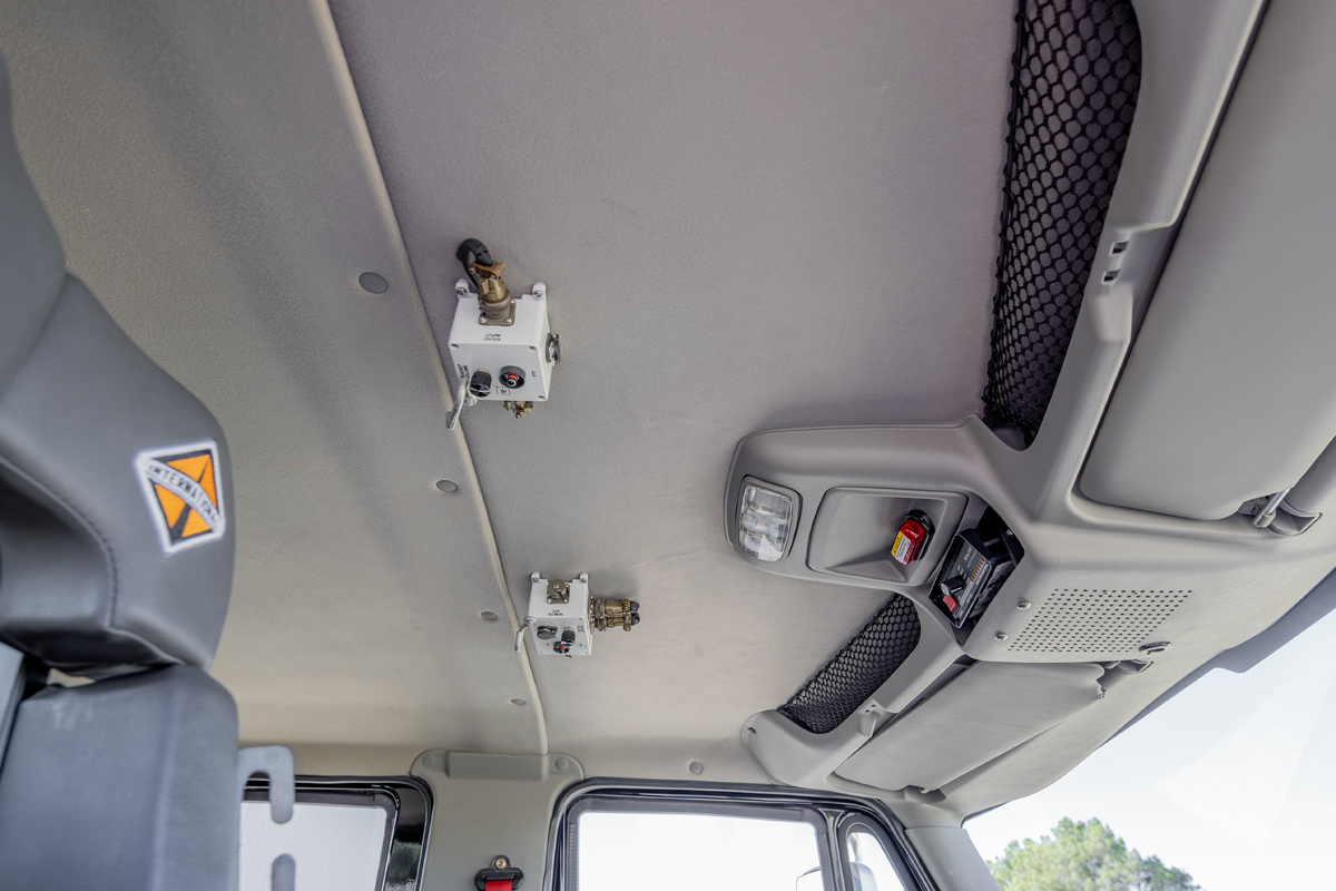 Pierce Contender 2010 - Image 105