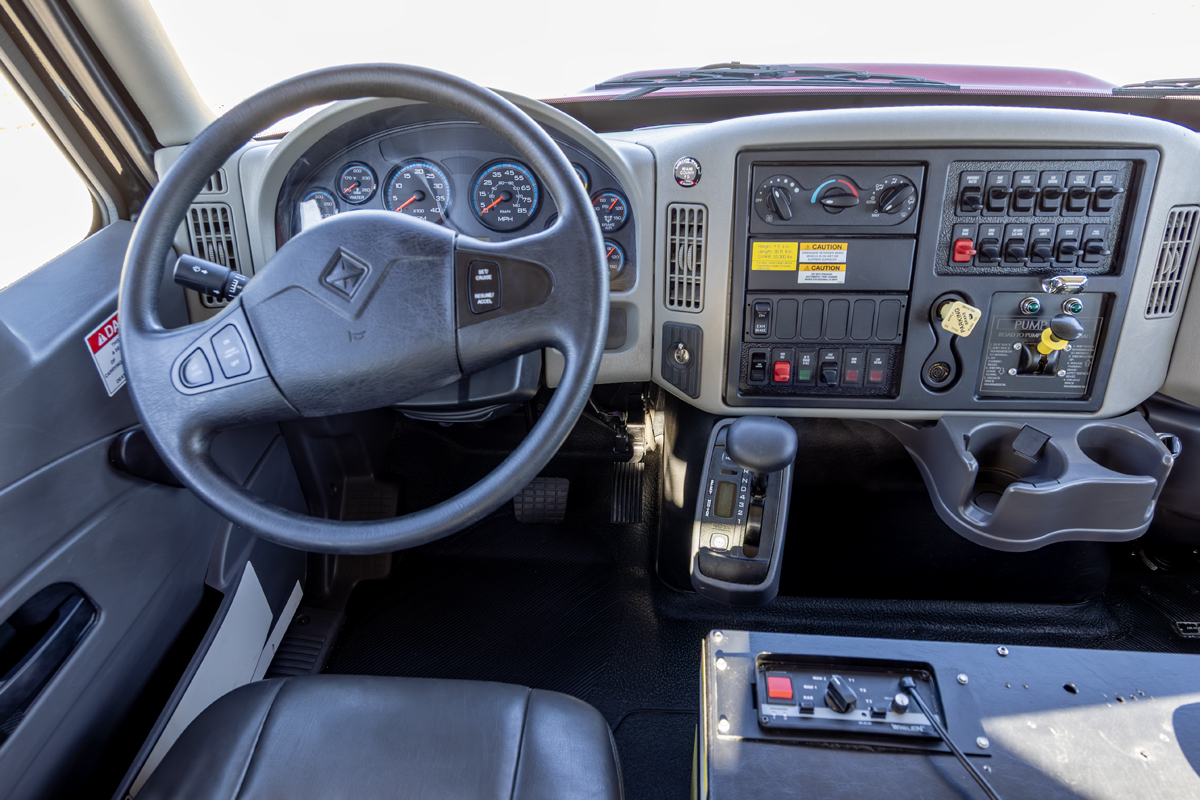 Pierce Contender 2010 - Image 111