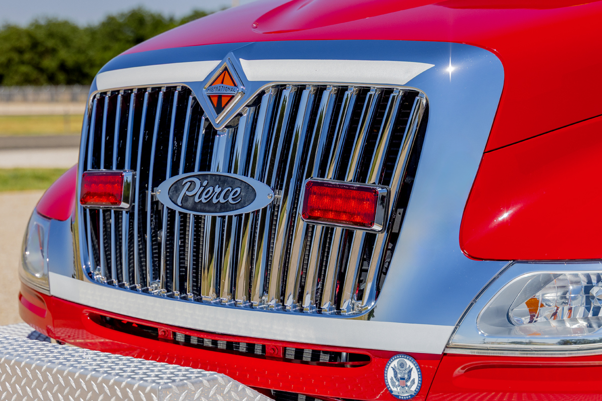 Pierce Contender 2010 - Image 28