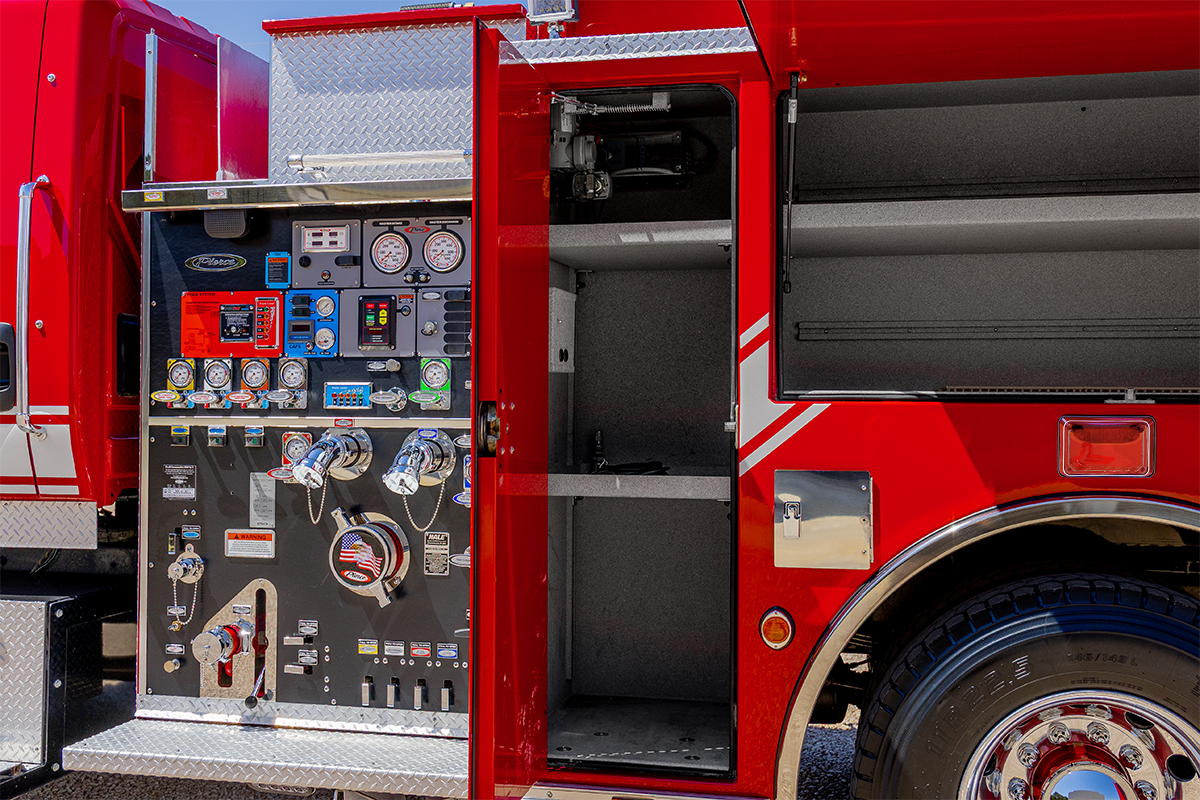 Pierce Contender 2010 - Image 46