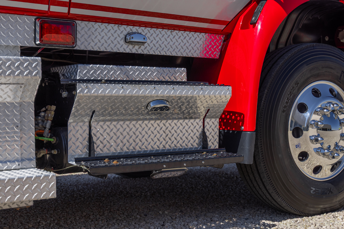 Pierce Contender 2010 - Image 72