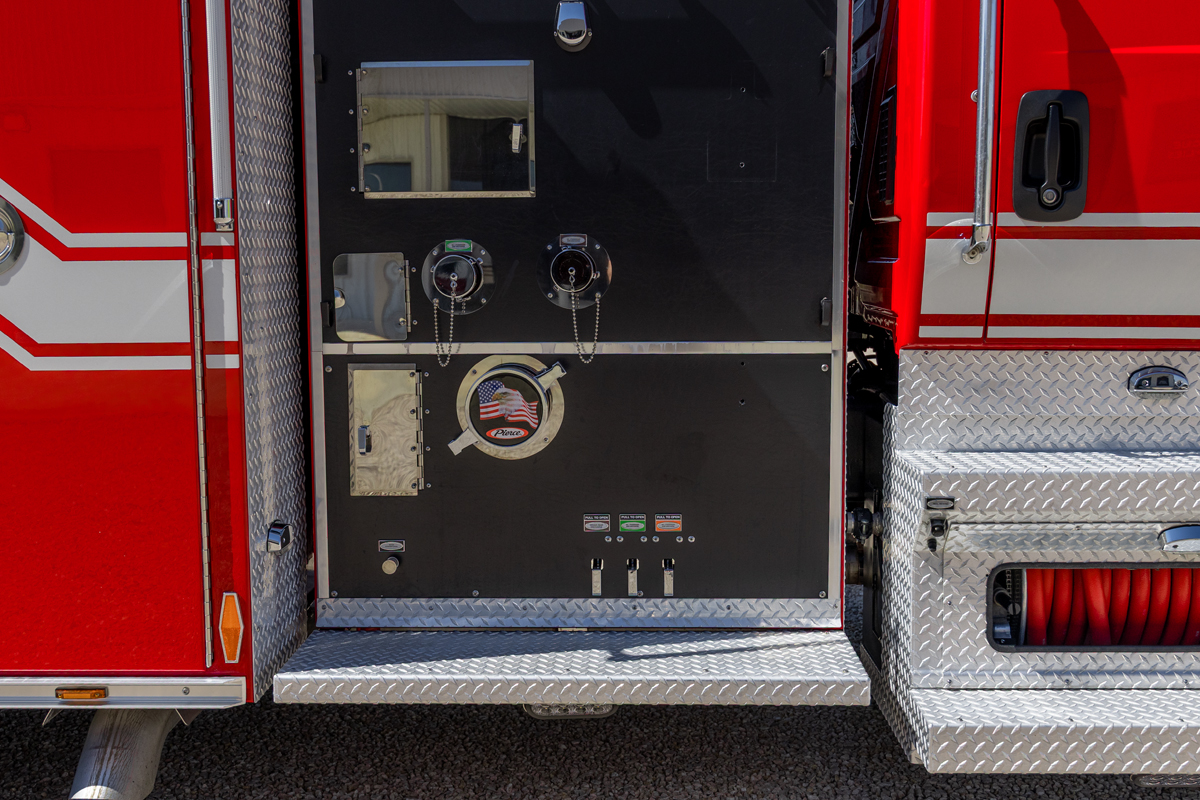 Pierce Contender 2010 - Image 75