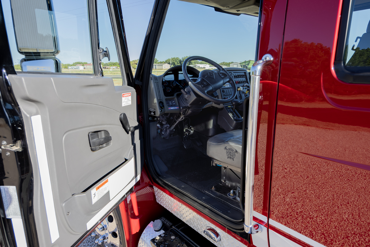 Pierce Contender 2010 - Image 92