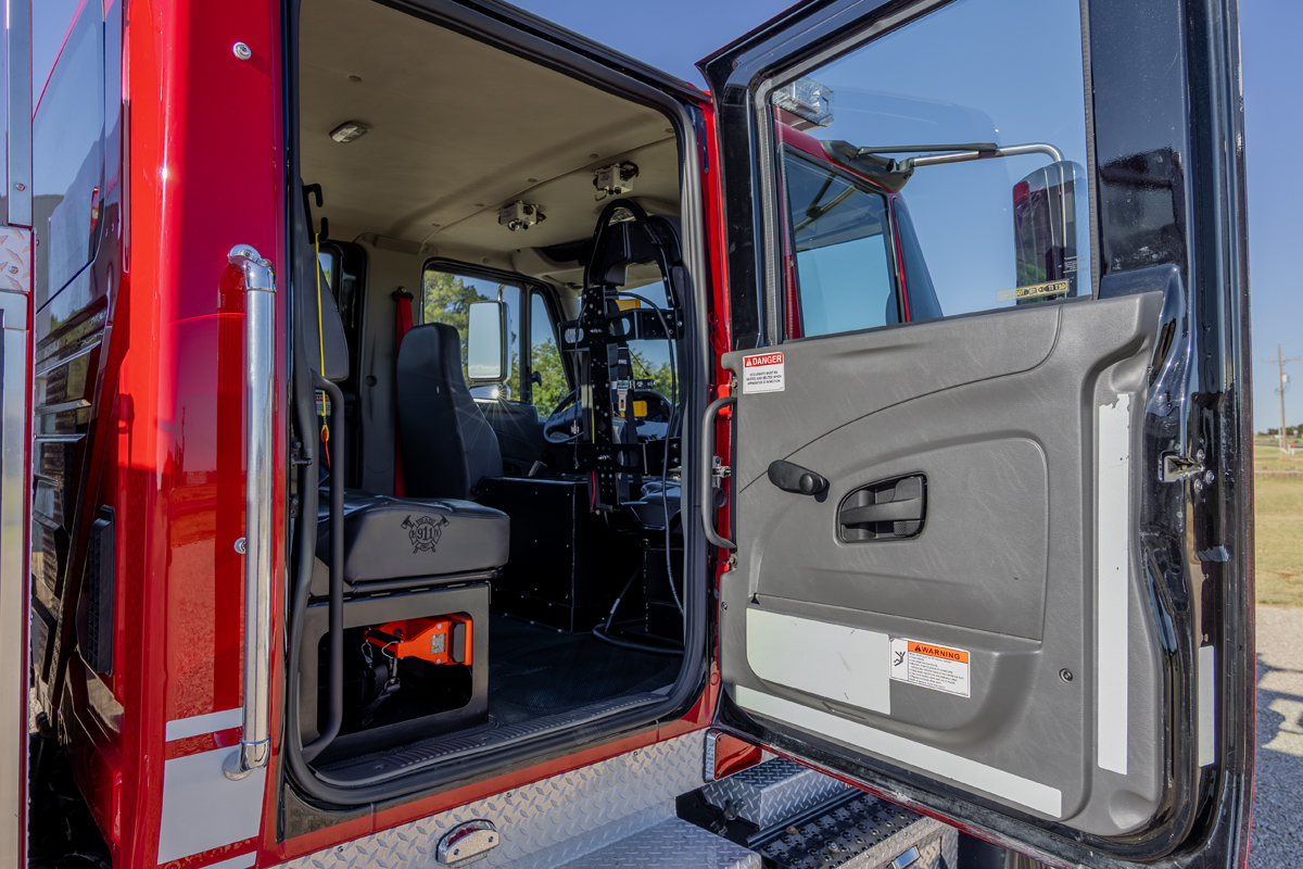 Pierce Contender 2010 - Image 98